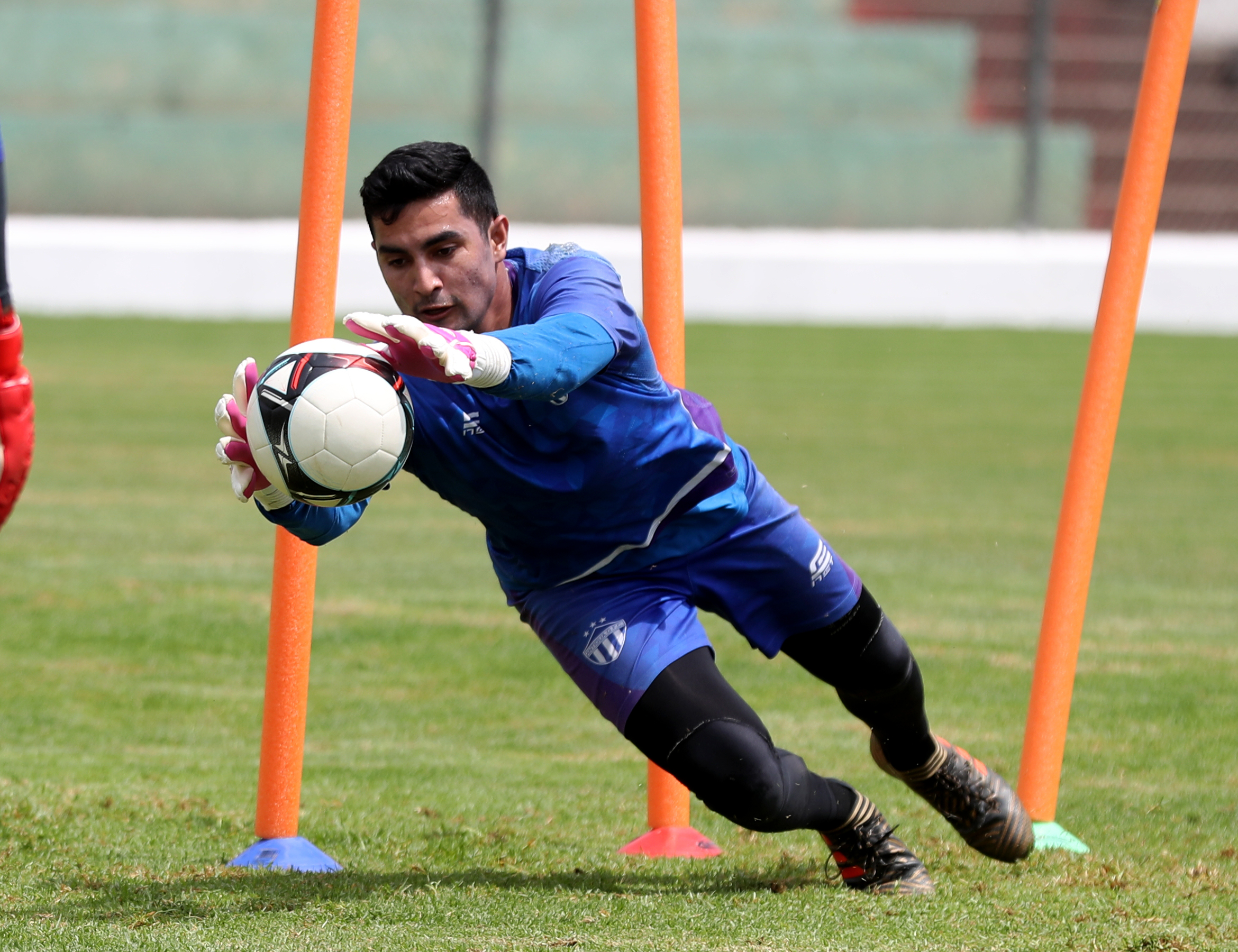 Luis Morán, portero de Antigua GFC, saldrá de titular en duelo de semfinal de vuelta contra Guastatoya. (Foto Prensa Libre: Carlos Vicente).