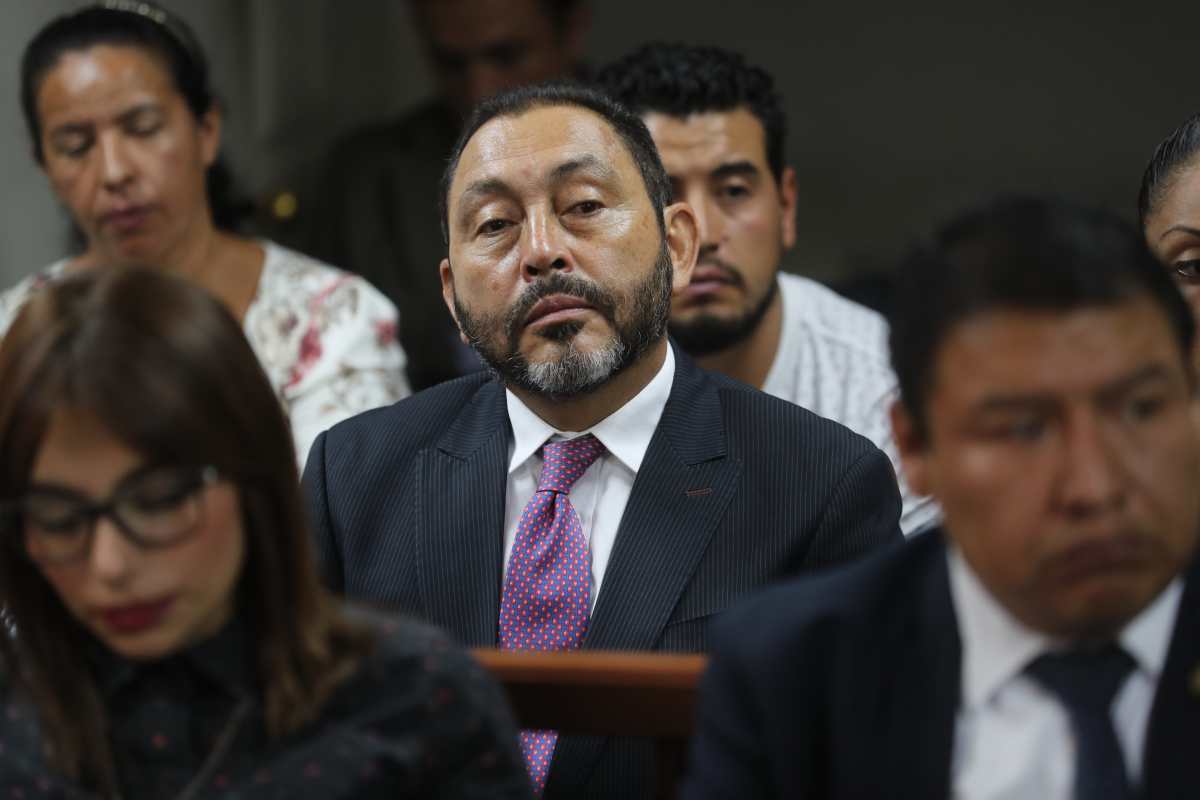 Sala confirma condena de 13 años de cárcel en contra de exministro de Gobernación Mauricio López Bonilla