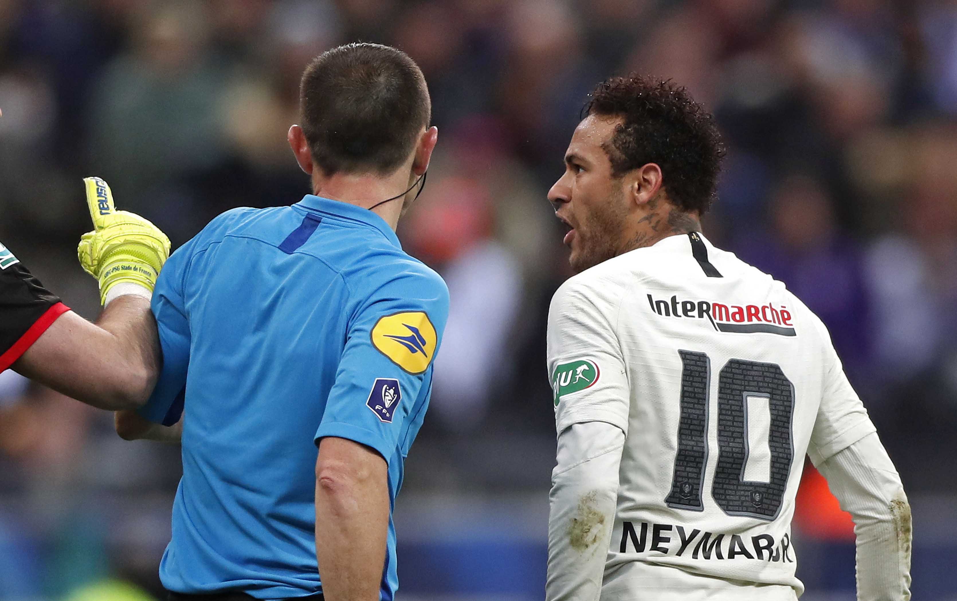 Neymar protagonizó varios actos de indisciplina en los últimos días. (Foto Prensa Libre: EFE)