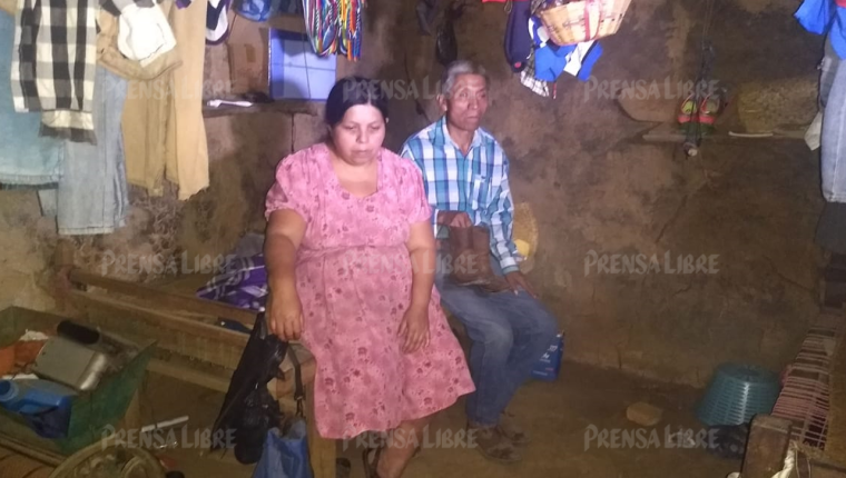 Tránsito Gutiérrez Oloroso y su esposo Tanerjo De León, padres de Juan de León Gutiérrez, el menor que murió mientras estaba en custodia de EE. UU. (Foto Prensa Libre: Hemeroteca PL)