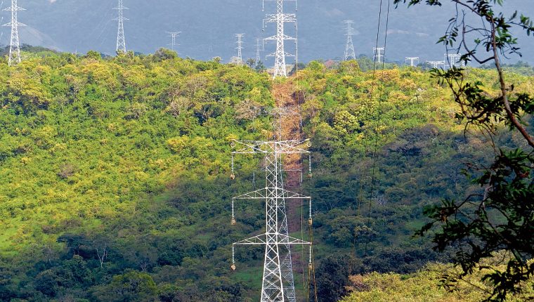 El área de transmisión eléctrica, así como generación de energía sin de interés para funcionarios y empresas coreanas. (Foto, Prensa Libre: Hemeroteca PL).