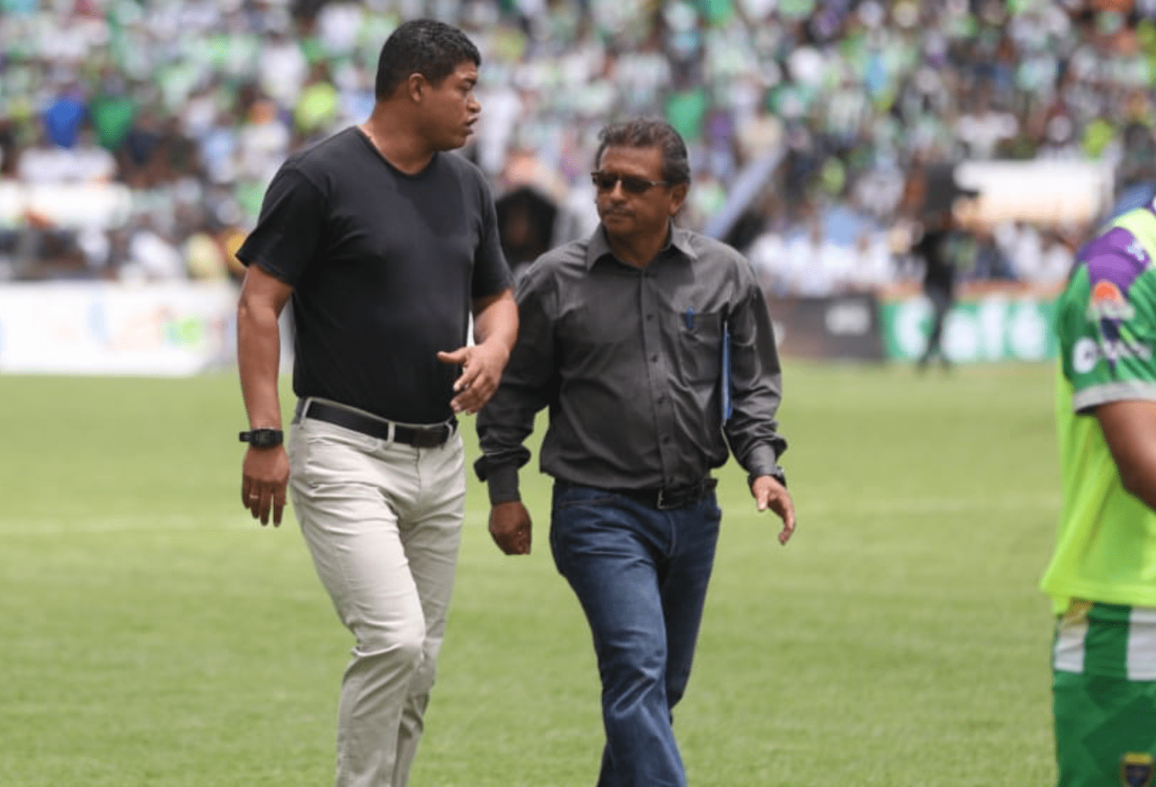 Ronald Gómez aseguró que Malacateco va en buen camino y tiene un futuro prometedor. (Foto Prensa Libre: Carlos Vicente)