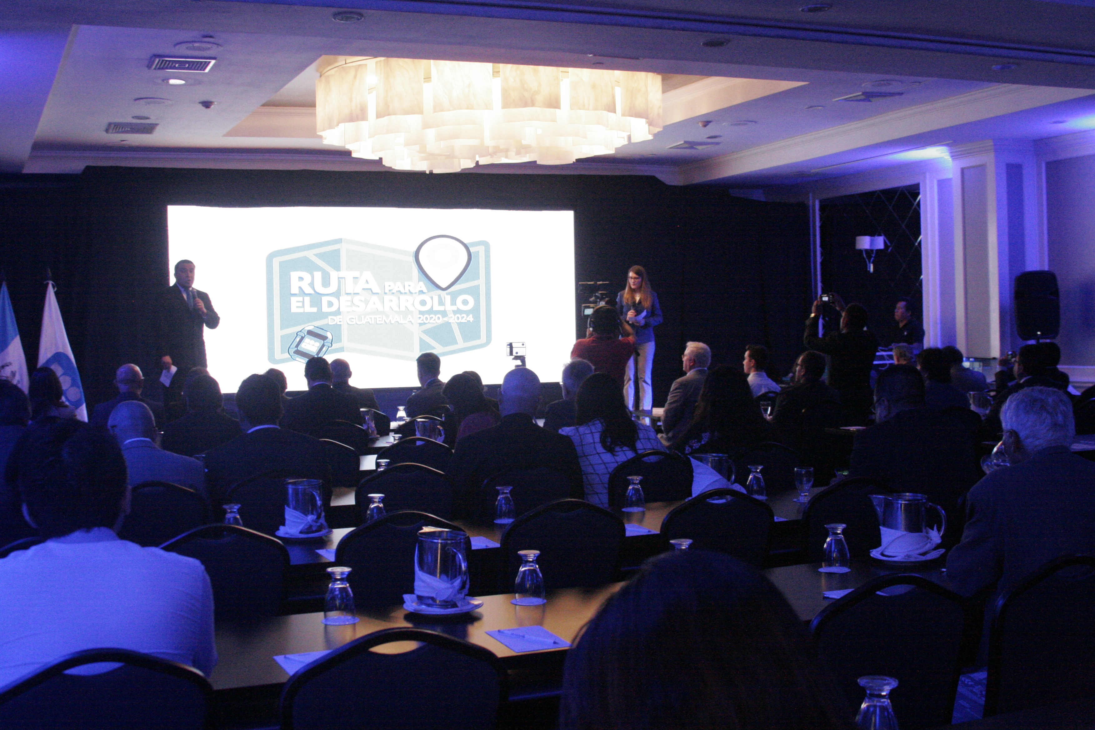 El Cien presentó varias propuestas en el informe Ruta para el Desarrollo 2020-2024, de cara al proceso eleccionario. (Foto Prensa Libre: María Reneé Barrientos)