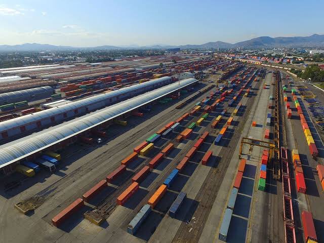 Rehabilitar el ferrocarril entre México y Centroamérica es una de las propuestas que se planteó en el programa. (Foto Prensa Libre: Ferrocarril y Terminal Valle de MX)
