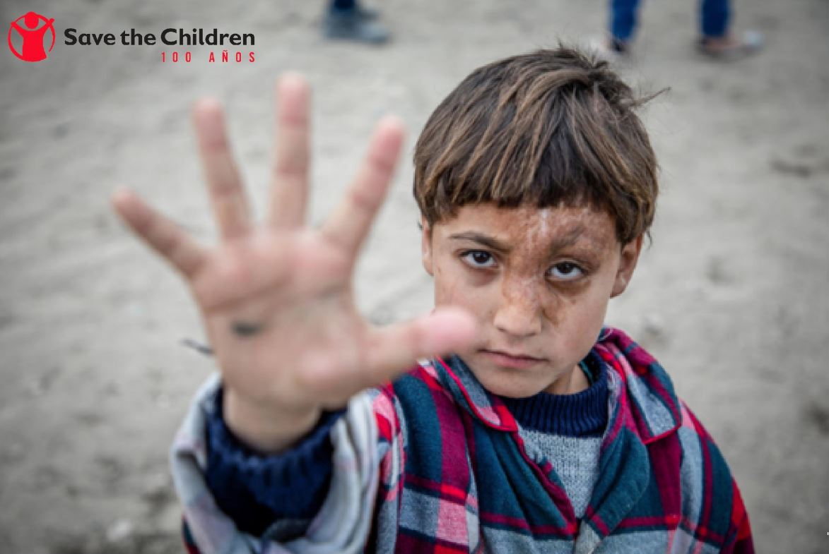 Las minas terrestres, bombas y ataques aéreos causan el 72 % de las muertes y lesiones, según Save the Children. (Foto Prensa Libre: Save the Children)