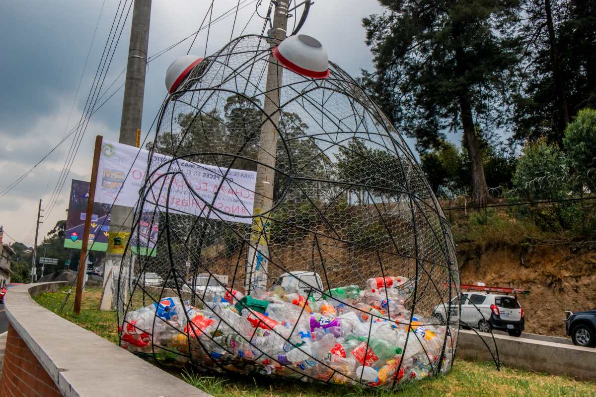 El Cardumen Plástico llega a Santa Catarina Pinula, donde se espera disminuir la contaminación