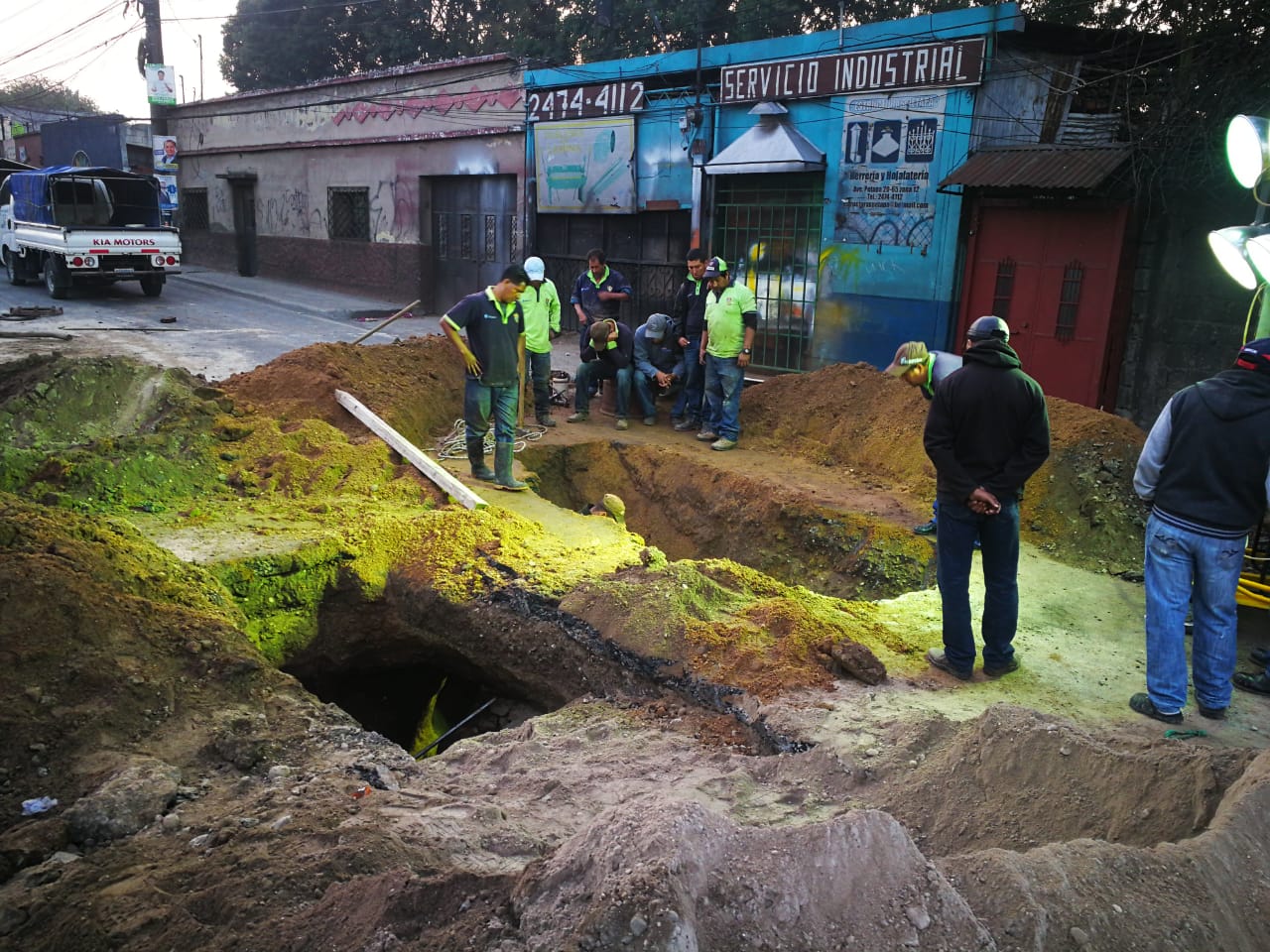 Trabajos realizados en la avenida Petapa. (Foto Prensa Libre: Juan Diego González)