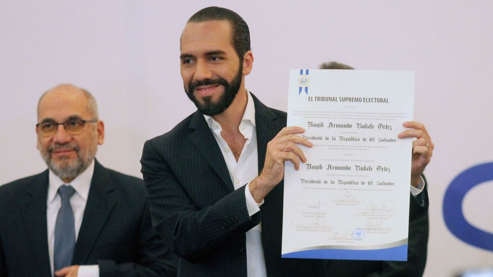 Nayib Bukele toma posesión como presidente de El Salvador este sábado. (Foto Prensa Libre: Getty Images)