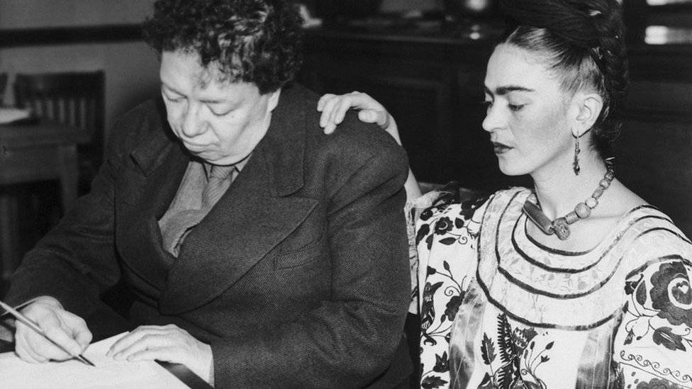 Diego Rivera y Frida Kahlo estuvieron casados dos veces. (Foto Prensa Libre: Getty Images)