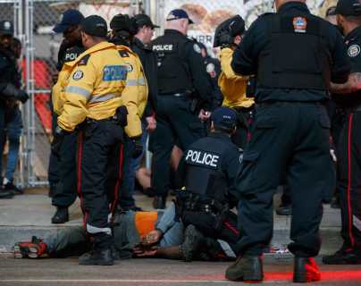 Varias personas heridas en Canadá debido a estampidas en celebración de los Raptors