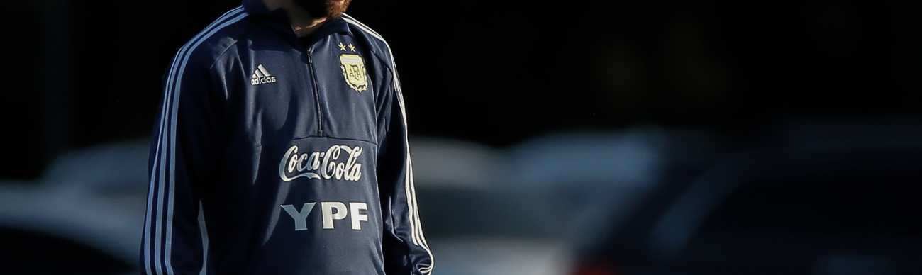 Messi durante un entrenamiento de la selección argentina el 3 de junio de 2019, previo a la Copa América 2019. (Foto Prensa Libre: AFP).
