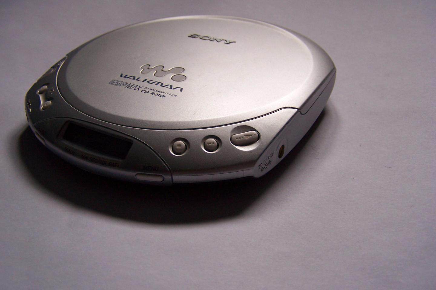 Se cumplen 40 años de música con Walkman; así ha sido su evolución