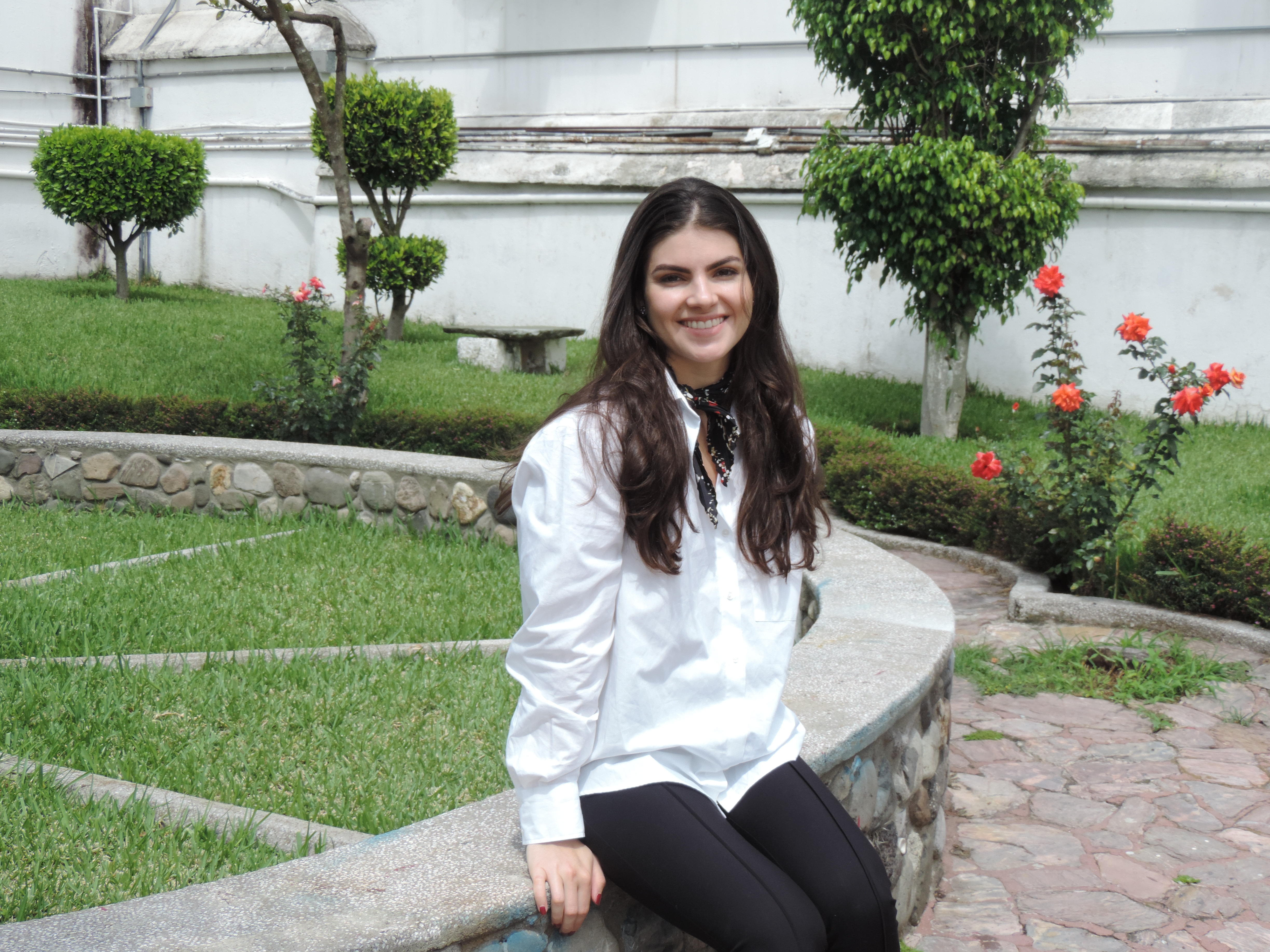 Isabel Escudero es una guatemalteca que explora un arte abstracto. (Foto Prensa Libre: Ingrid Reyes)