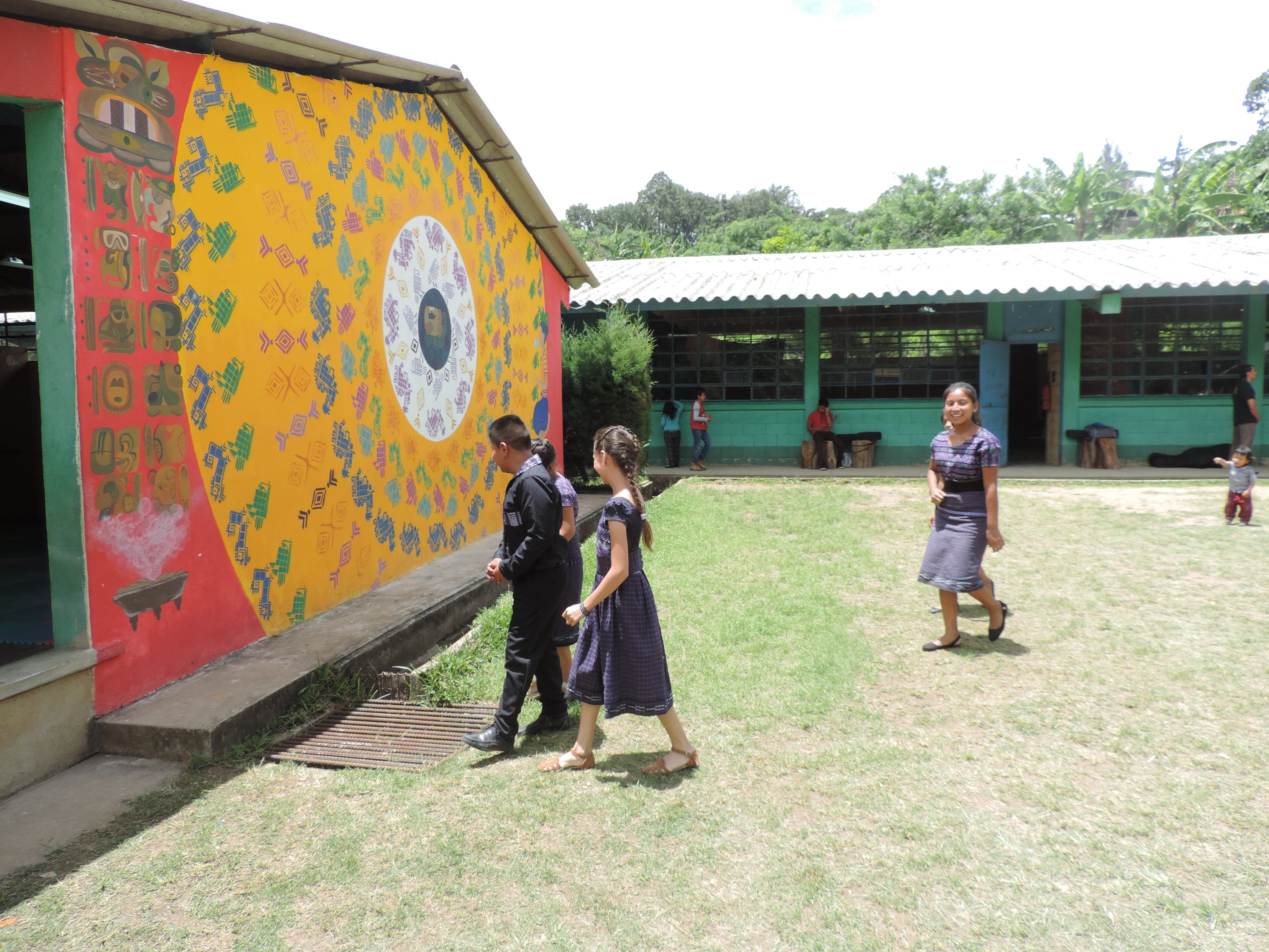 Durante 15 años el Centro de Desarrollo Artístico Integral, CDAI, ha sido cuna para el aprendizaje musical de niños de San Juan Sacatepéquez y las comunidades aledañas. (Foto Prensa Libre: Ingrid Reyes)