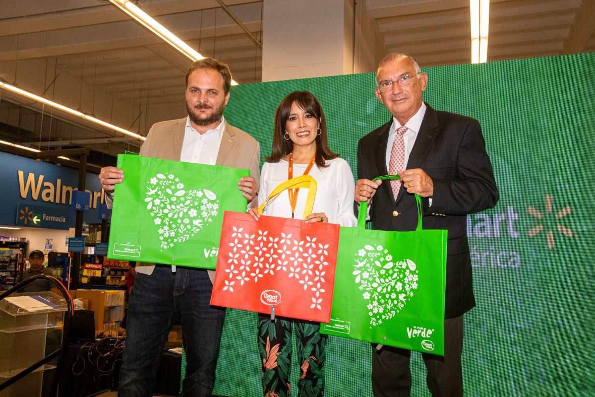 Walmart empieza a decir adiós a las bolsas plásticas en toda Centroamérica