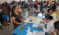 Las listas de candidatos a diputados deben ser abiertas para que los votantes elijan a quien quieran. (Foto Prensa Libre: Hemeroteca PL)