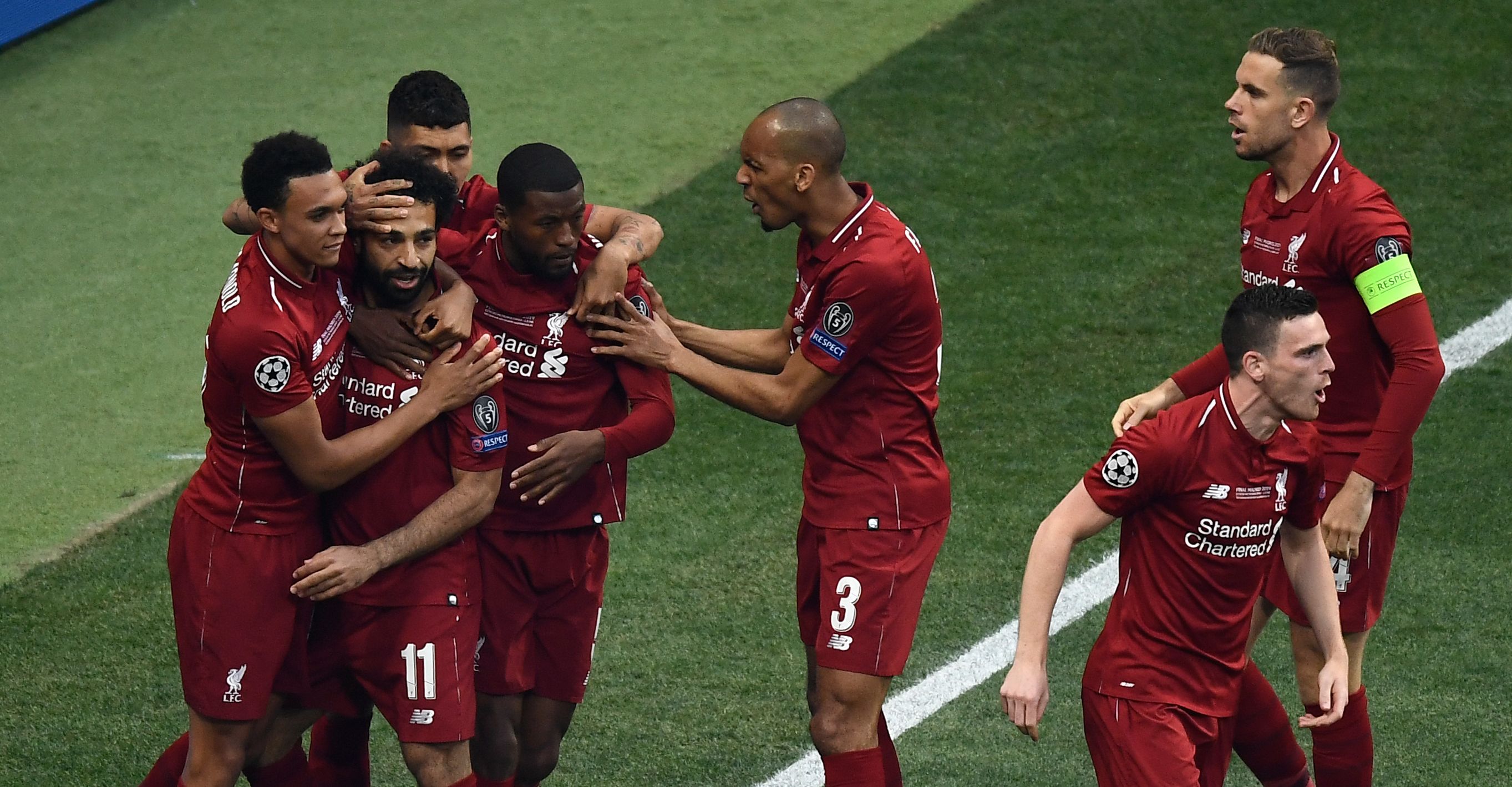 Así festejaron los jugadores del Liverpool el gol de Salah. (Foto Prensa Libre: AFP)