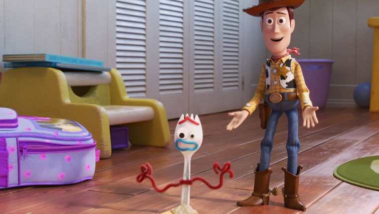 Forky es uno de los nuevos personajes de Toy Story 4. (Foto Prensa Libre: Disney). 