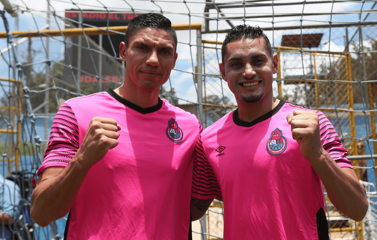 Carlos Gallardo y Edi Danilo Guerra llegan a los rojos con la ilusión de hacer un equipo más fuerte. (Foto Prensa Libre: Francisco Sánchez)