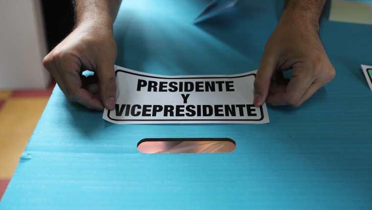 La confianza en la economía registró un leve repunte en agosto último que estaría asociado a los resultados de las elecciones del 11 de agosto. (Foto Prensa Libre: Hemeroteca)