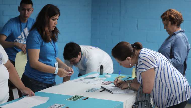 Las votaciones se llevaron a cabo el pasado 16 de junio. El TSE instaló 21 mil 098 juntas receptoras de votos. (Foto Prensa Libre: Hemeroteca PL)