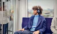 Los beneficio emocionales asociados al uso de audífonos son sorprendentes. (Foto Prensa Libre: Forbes)