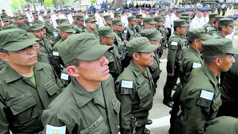 El ejercito de Guatemala  tendrá comandos de Informática y comunicaciones. (Foto Prensa Libre: Hemeroteca PL)