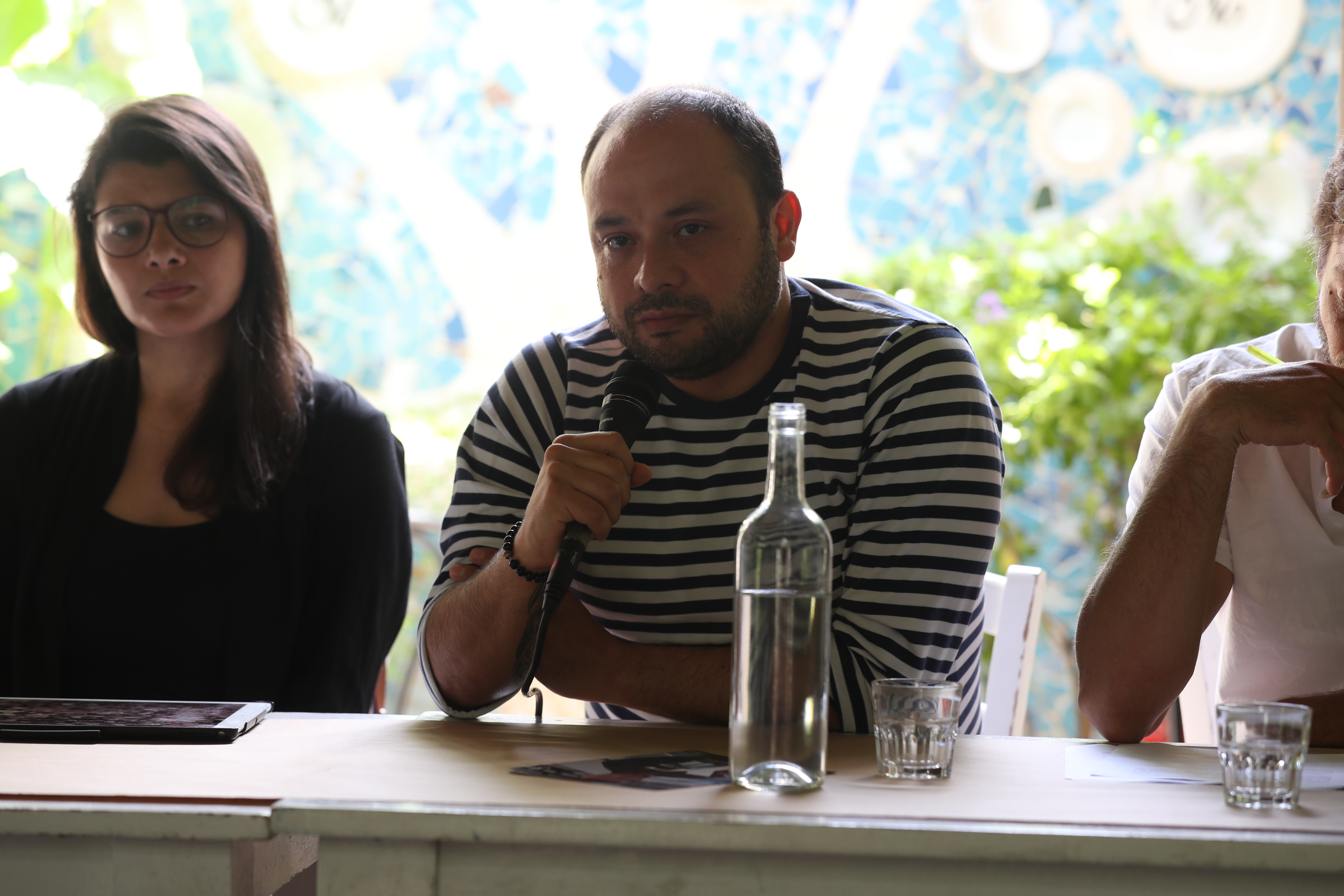 Conferencia de prensa con el cineasta César Díaz. (Foto Prensa Libre: Raúl Juárez)