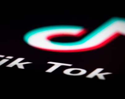 “Explotados por TikTok”: los jóvenes fans que eran presionados para enviar “regalos digitales” a sus influencers favoritos