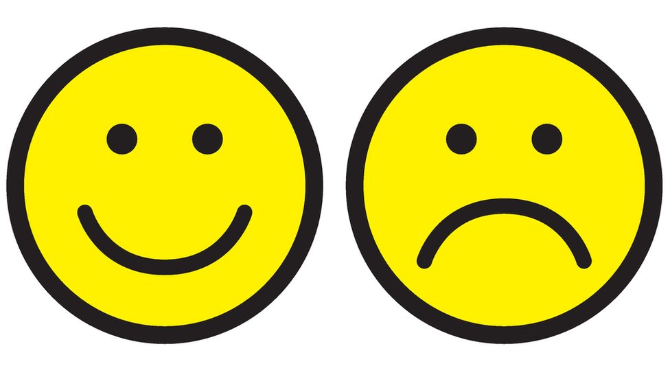 La gente envía currículum ciegamente, esperando que alguien los rescate del mar. Eso no funciona, dice Gary Burnison. (Foto Prensa Libre: Getty Images)