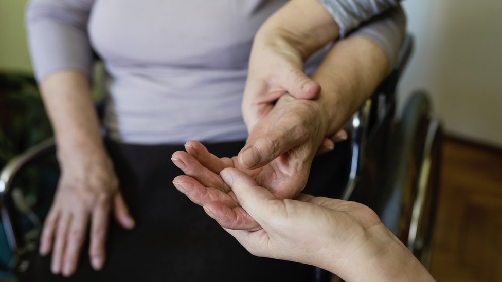 La ciugía mejora notablemente la calidad de vida de ciertos pacientes. (Foto Prensa Libre: Getty Images)