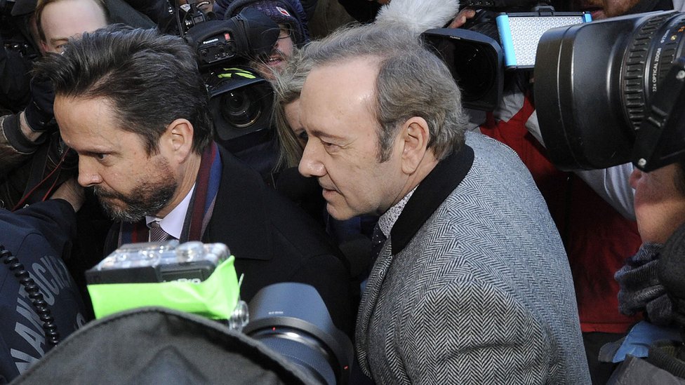 Spacey enfrenta varias acusaciones de conducta sexual inapropiada, pero la mayoría son demandas civiles. (Foto Prensa Libre: AFP)