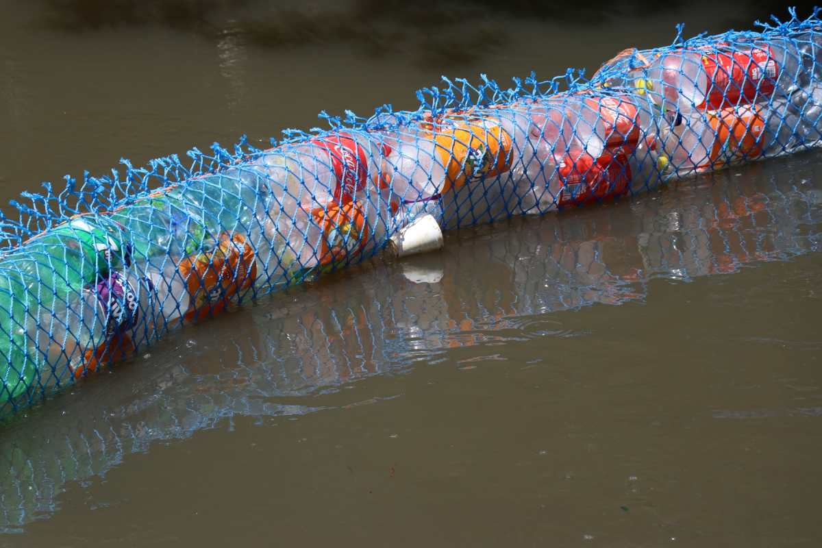 El propósito es reunir 600 envases plásticos para las tres biobardas. (Foto Prensa Libre: Archivo) 