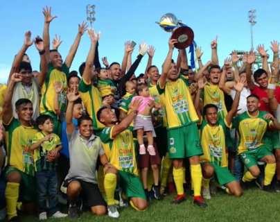 Guastatoya golea a Antigua y se consagra campeón de campeones