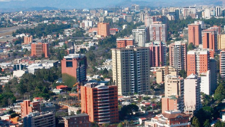 La ciudad de Guatemala se posicionó en el primer lugar en la categoría “Mejor ciudad para hacer negocios de acuerdo con la efectividad de costos”, según el fDi American Cities of the, publicado este lunes. (Foto Prensa Libre; Hemeroteca) 