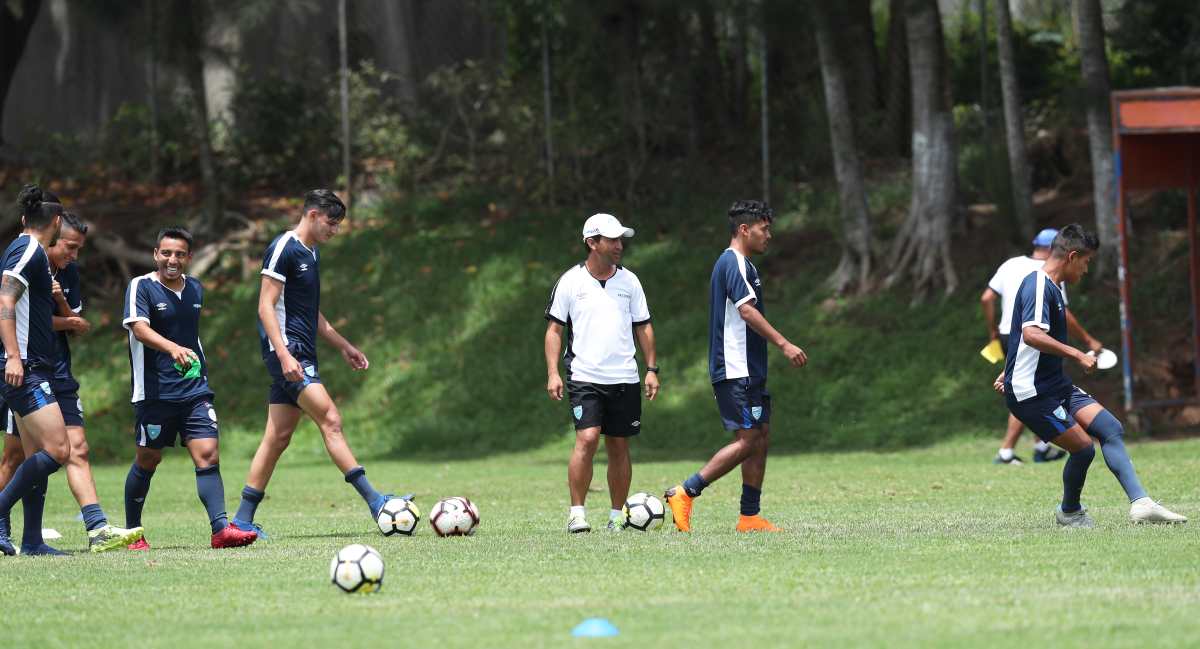 Érick González, técnico de la Sub 23 considera que Guatemala es favorita en la serie contra Costa Rica