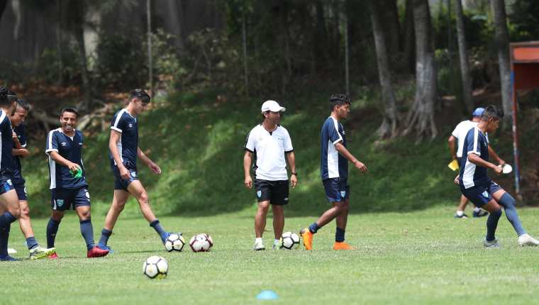 La Selección Nacional Sub 23 de Guatemala cumple con un entrenamiento en el Proyecto Goal, como parte de la preparación para disputar la serie contra Costa Rica, en el camino hacia Tokio 2020. (Foto Prensa Libre: Francisco Sánchez).