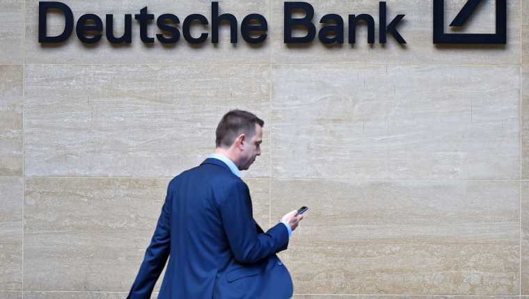 Deutsche Bank anuncia reducción de personal con un plan de tres años. (Foto, Prensa Libre: Efe).