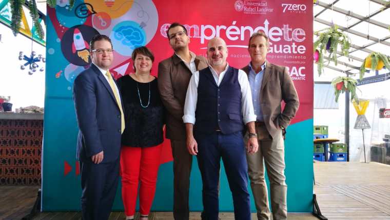 Representantes de Empréndete Guate realizaron la apertura de la convocatoria para emprendedores nacionales. Foto Cortesía.