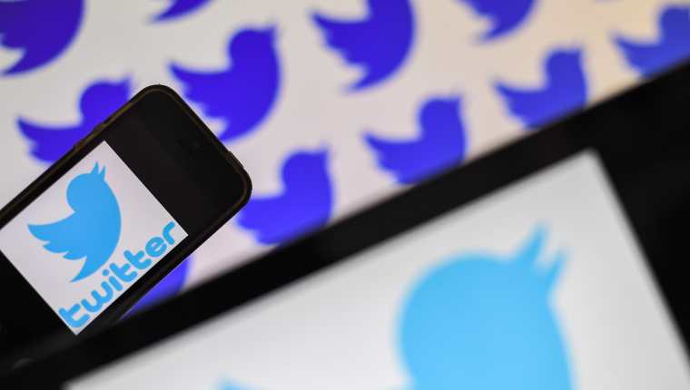 Twitter se está moviendo para filtrar contenido inapropiado basado en la religión. (Foto Prensa Libre: AFP). 