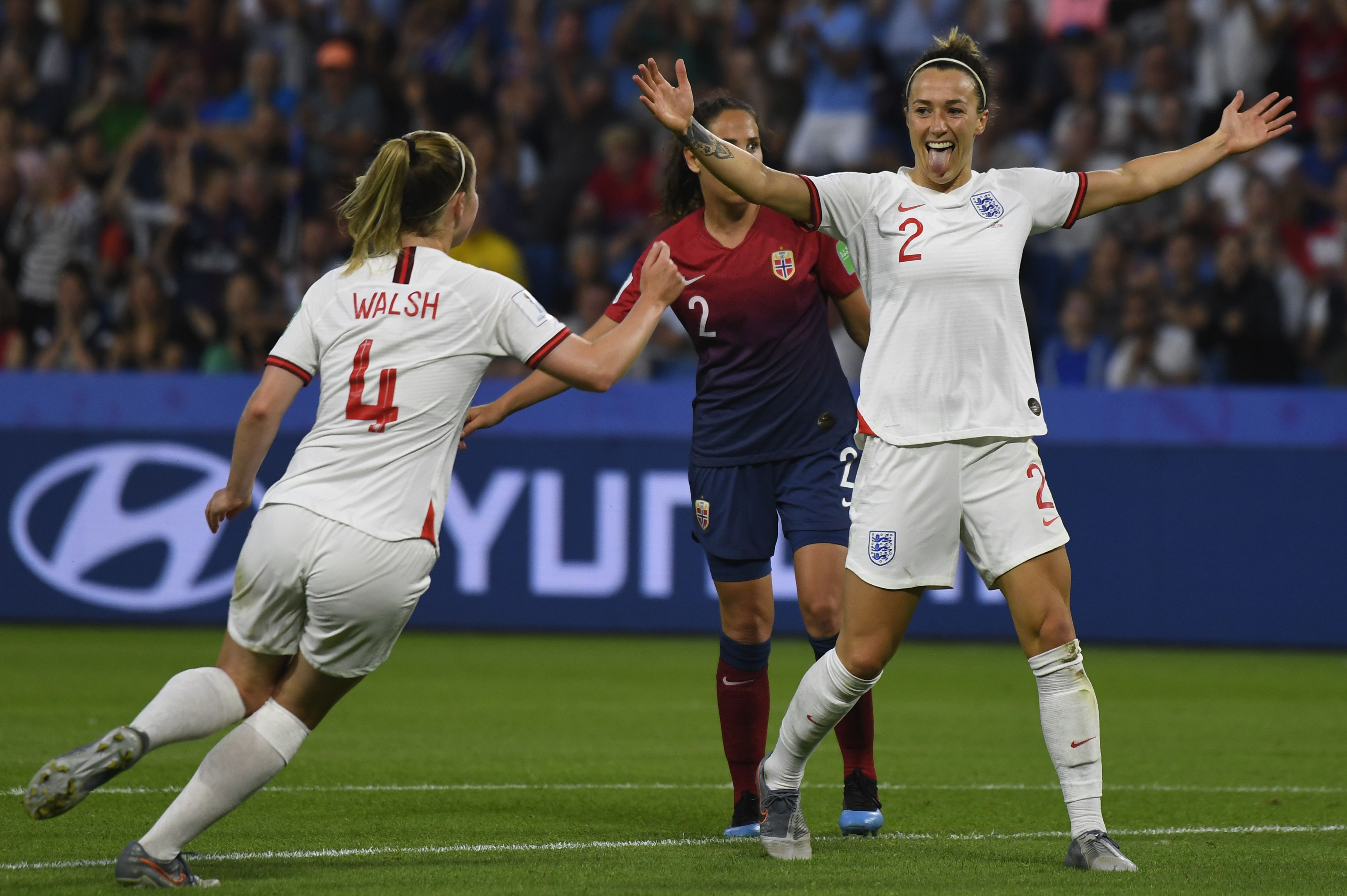  Lucy Bronze de la Selección de Inglaterra asegura que Estados Unidos no será finalista. (Foto Prensa Libre: EFE)  