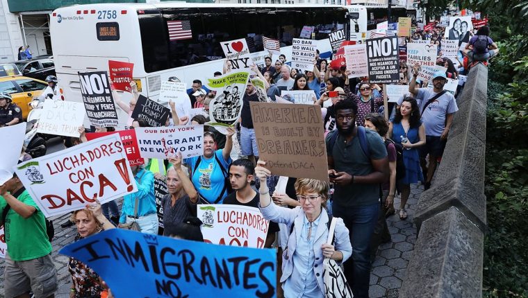 Ante las redadas masivas de inmigrantes hay organizaciones humanitarias y gobiernos atentos a los operativos. (Foto Prensa Libre: Hemeroteca PL) 