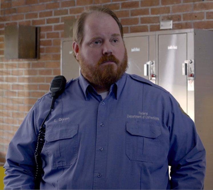 Lee Dixon interpreta el papel de policía en la serie Orange Is the New Black. (Foto Prensa Libre: Netflix)