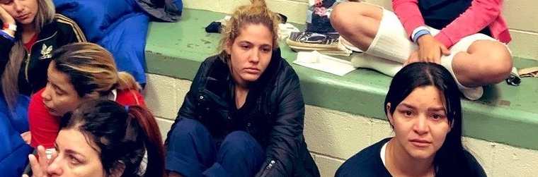 Congresistas demócratas en una supervisión dialogaron con mujeres migrantes detenidas en centros de El Paso, Texas, en EE. UU. (Foto Prensa Libre: Cortesía)