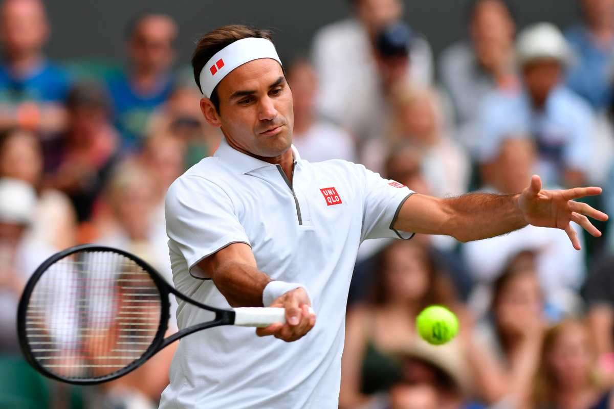 Federer gana a Pouille y marca un nuevo récord de 350 victorias en Grand Slam