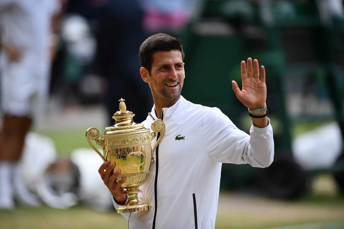 Djokovic vence a Federer y logra su quinto título en Wimbledon en una final histórica