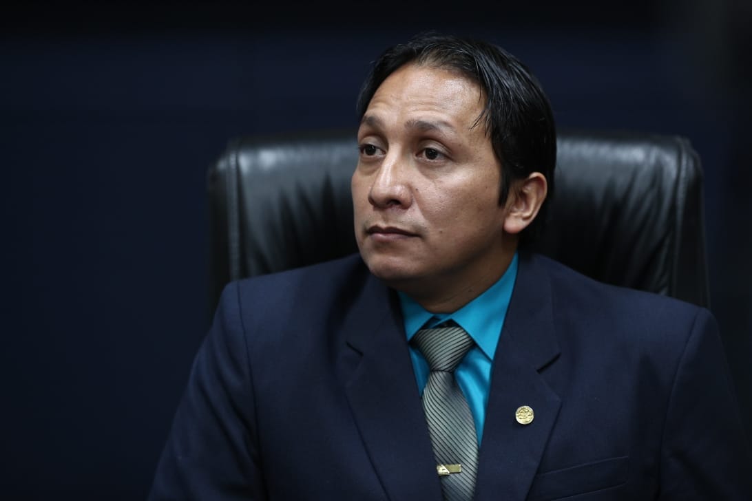 Benjamín Rosales es el nuevo jefe de Informática del TSE. (Foto Prensa Libre: Carlos Hernández)