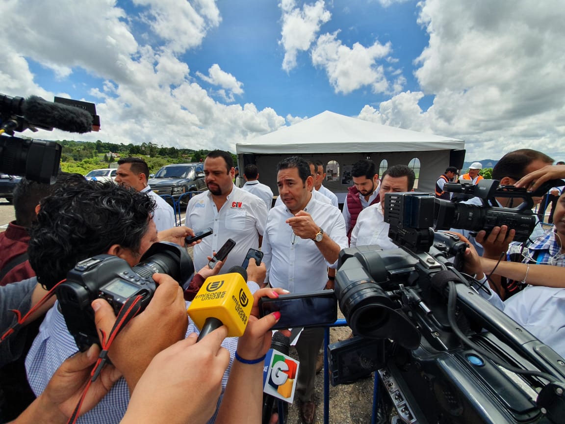 Jimmy Morales habló en su visita a Santa Elena Barrillas, Villa Canales. (Foto Prensa Libre: Erick Ávila)