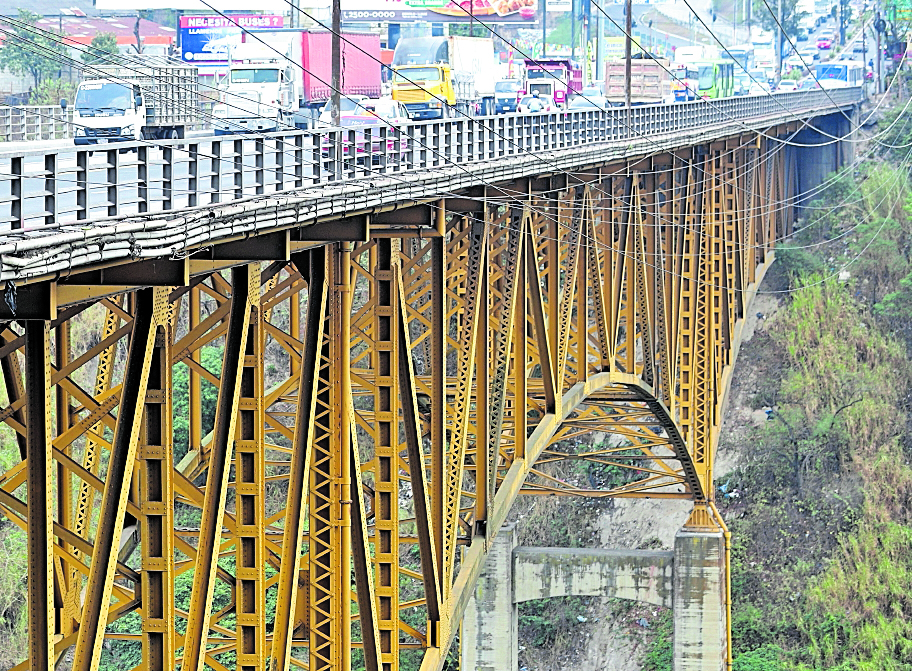 Anuncian fecha para finalizar reparaciones en puente Belice