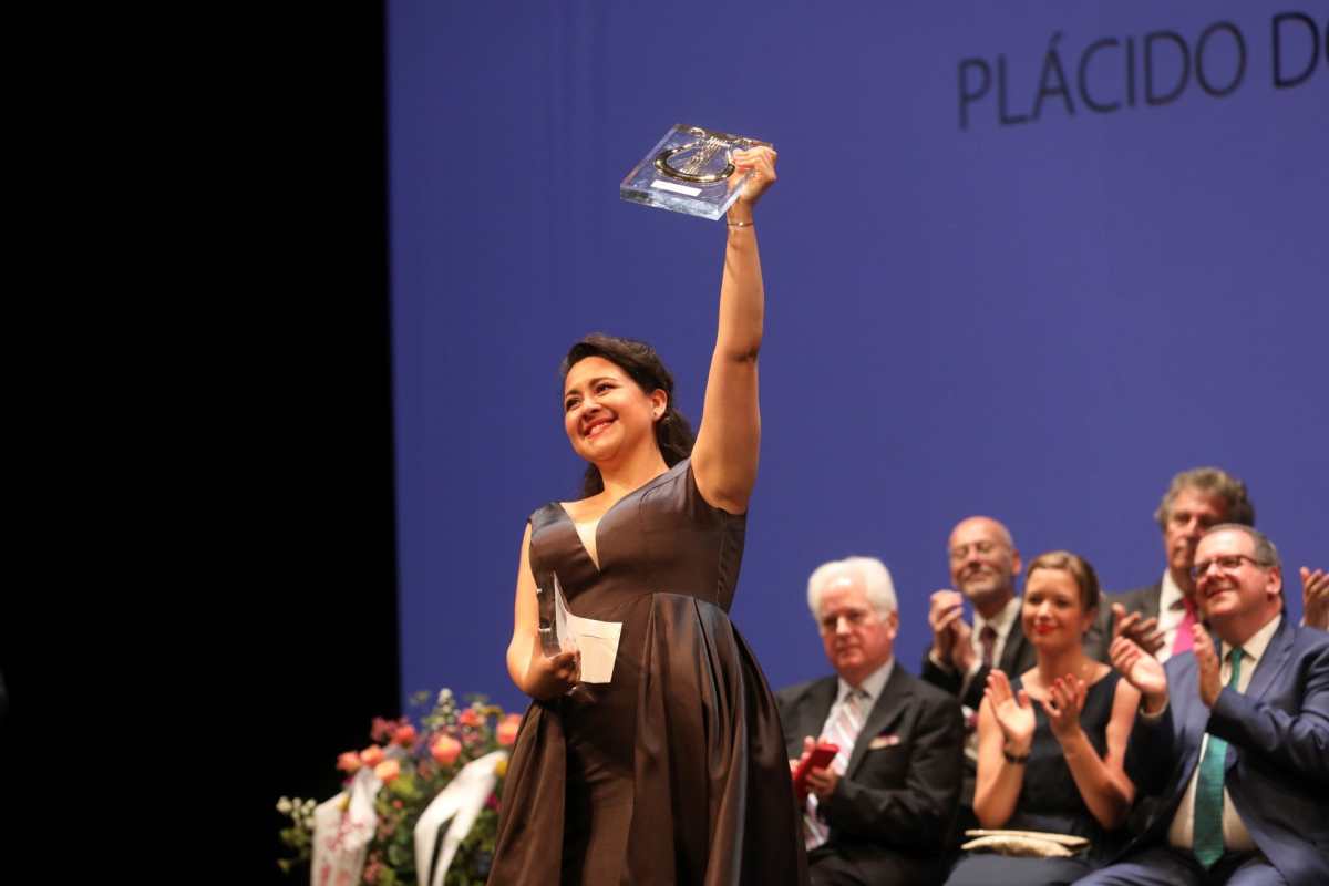 Quién es Adriana González, la segunda guatemalteca que gana el concurso Operalia, creado por Plácido Domingo